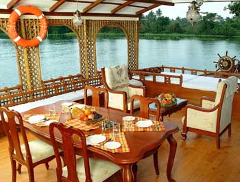 Kerala houseboats package in alleppey